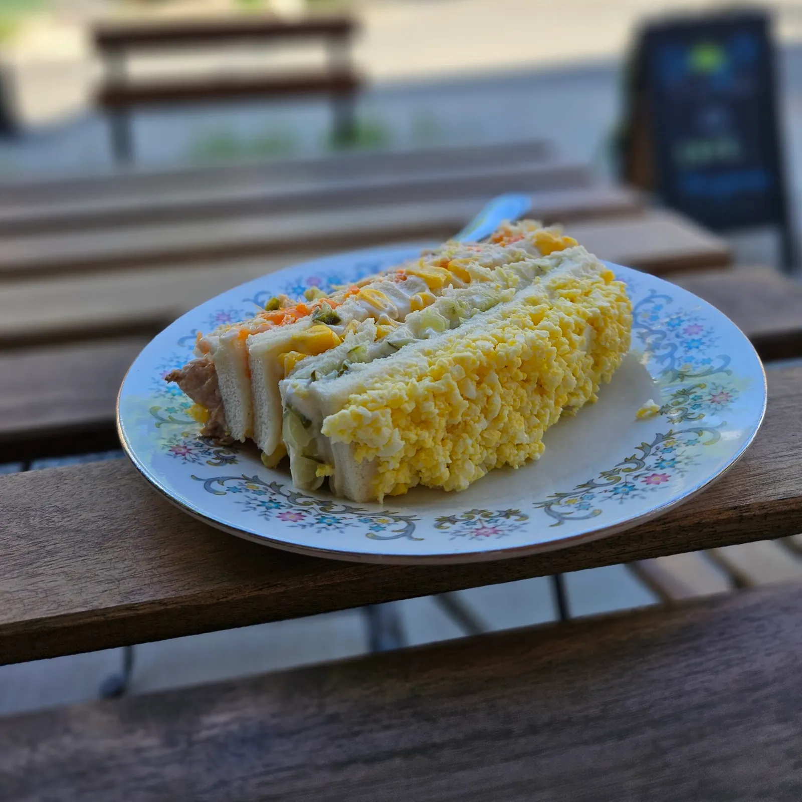 Torta fria — open tuna sandwich